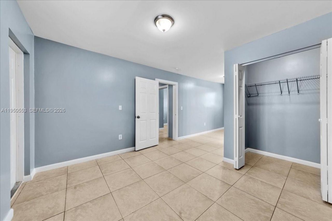 365 NW 8th St, Unit 304, Miami, FL 33136 Photo