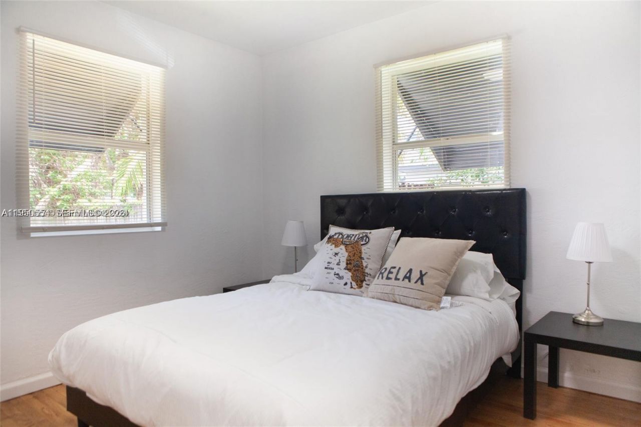 1821 Harding St, Hollywood, FL 33020 Photo