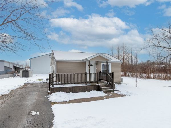 3914 Railroad Avenue, Williamson, NY 14589