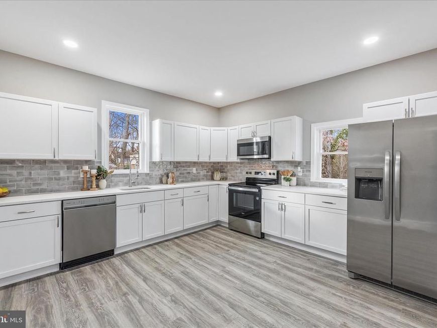 806 Forest Road, Baltimore, MD 21239 Main Photo