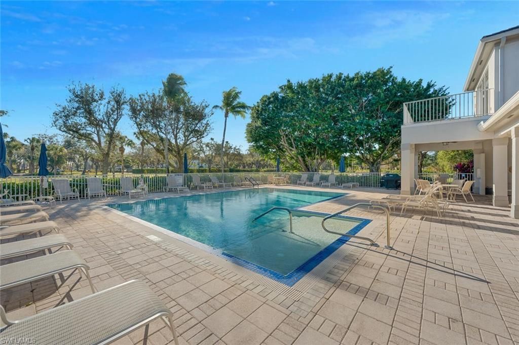 5880 Three Iron Dr, Unit 801, Naples, FL 34110 Photo
