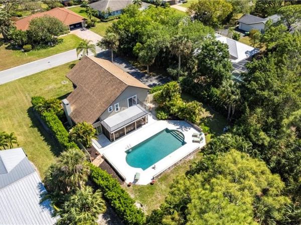 183 Old Tamiami TRL, NAPLES, FL 34110