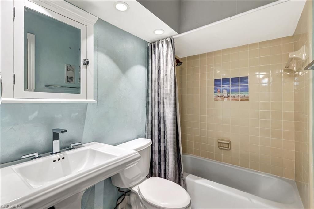 26000 Hickory Blvd, Unit 203, Bonita Springs, FL 34134 Photo