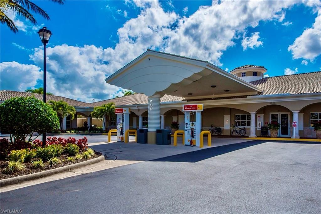 28526 Guinivere Way, Bonita Springs, FL 34135 Photo