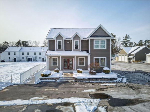 630 Roosevelt Trail, Unit 1, Windham, ME 04062