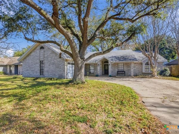 314 Kelly Drive, Victoria, TX 77904