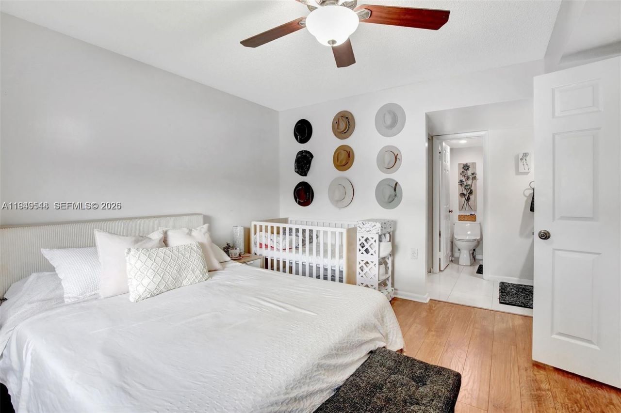 1532 Whitehall Dr, Unit 202, Davie, FL 33324 Photo