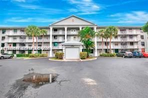 1532 Whitehall Dr, Unit 202, Davie, FL 33324 Photo