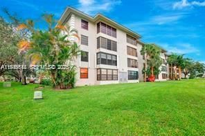 1532 Whitehall Dr, Unit 202, Davie, FL 33324 Photo