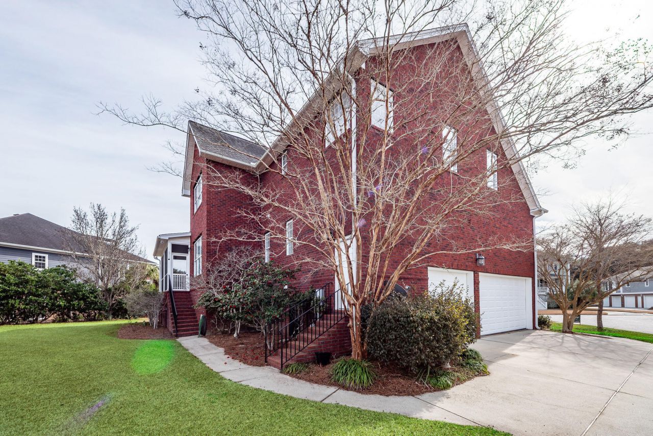 3584 Somerset Hills Court Photo 15