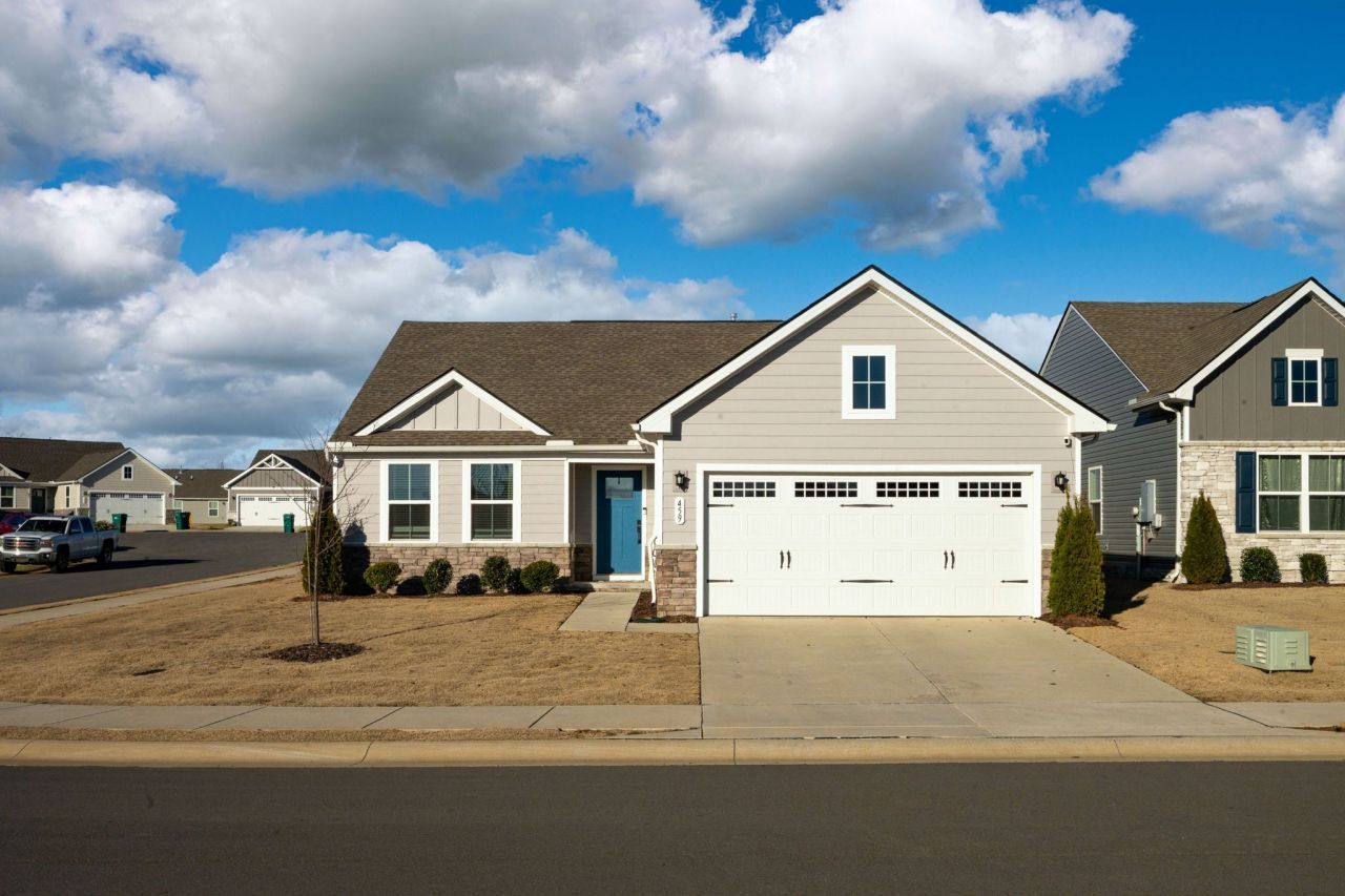 459 Streamview Dr White House, TN 37188