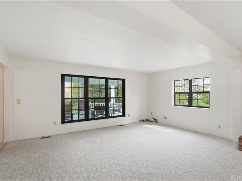 47 S Liberty Keuter Road, Turtlecreek Township, OH 45036 Photo 12