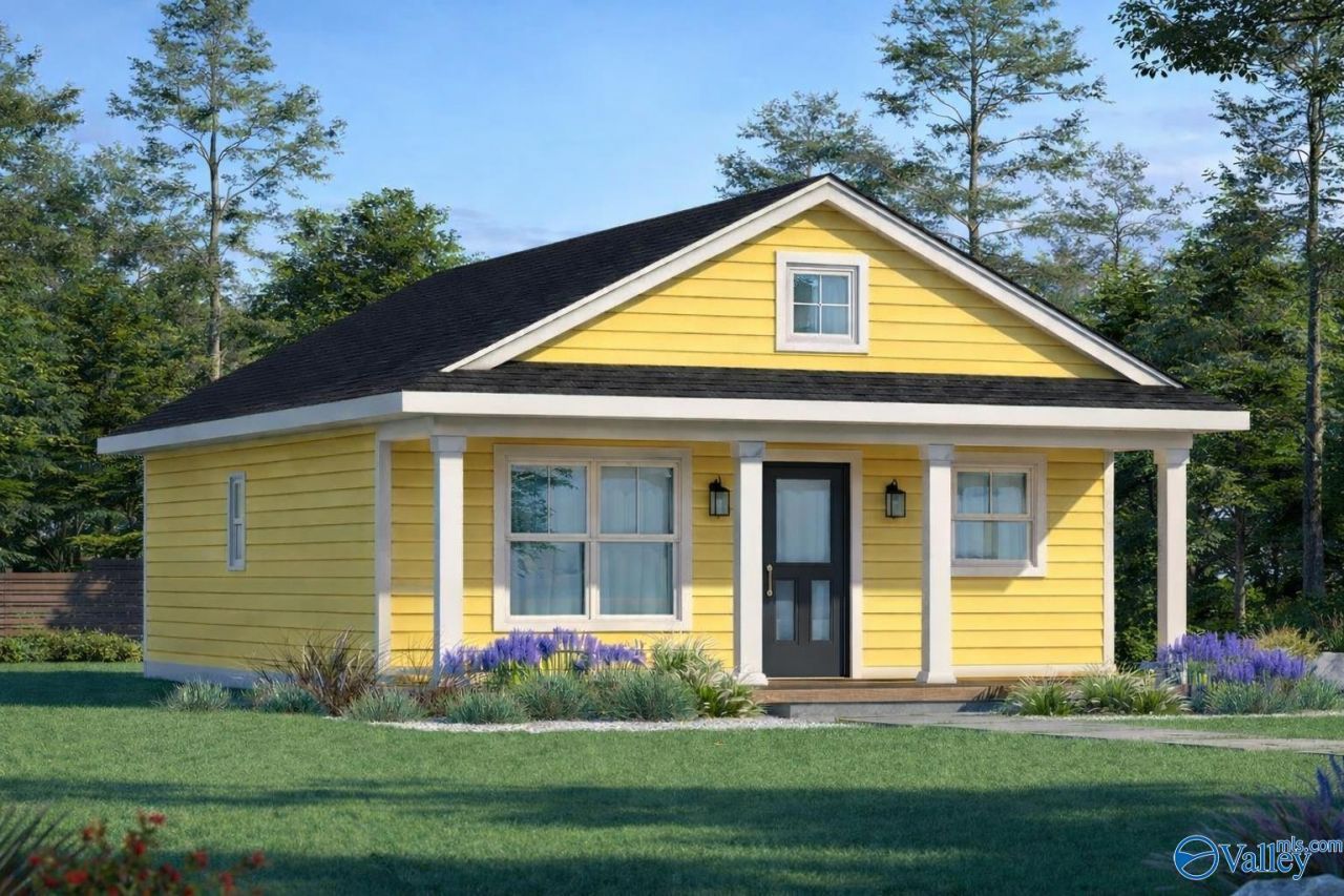 612 SE Brewer Street, Hartselle, AL 35640 Main Photo