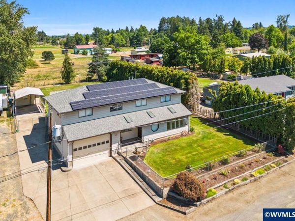 858 Iva Ln NE, Salem, OR 97317