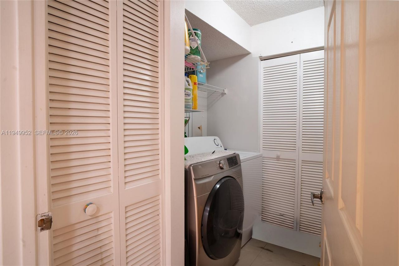 10133 NW 24th Pl , Unit 303, Sunrise, FL 33322 Photo