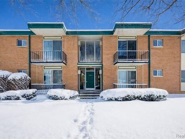 1850 Axtell Drive, Troy, MI 48084