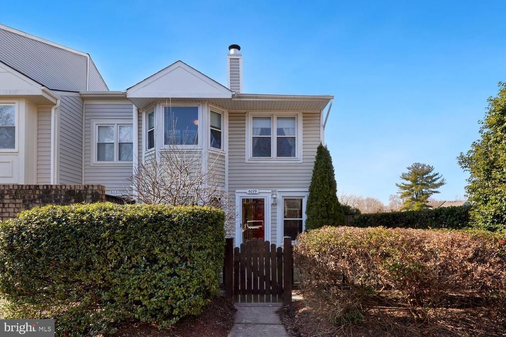 6029 Sunset Ridge Court, Centreville, VA 20121 Main Photo