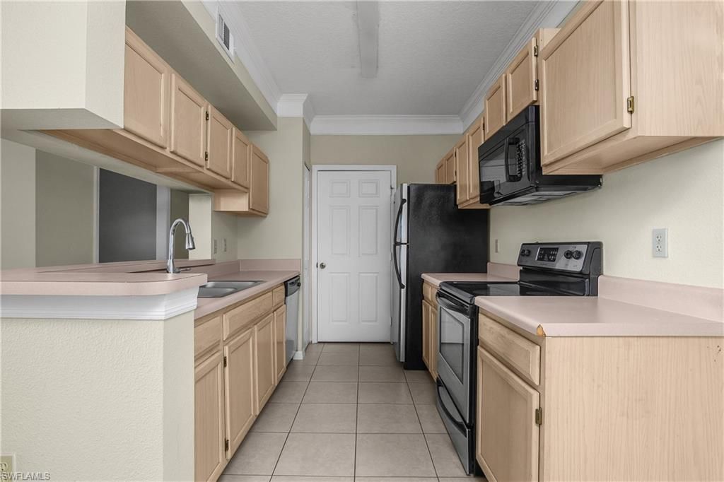 11520 Villa Grand, Unit 1005, Fort Myers, FL 33913 Photo