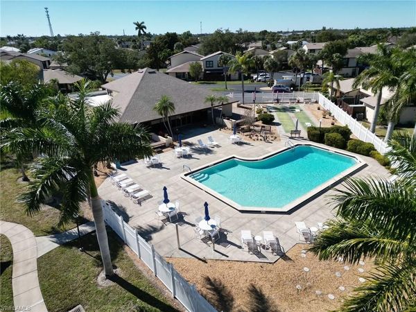 619 SE 12th AVE, Unit 116, CAPE CORAL, FL 33990