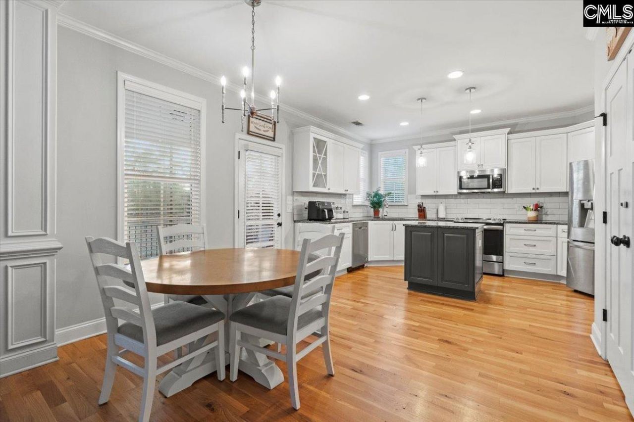 154 Hurlingham Drive  Photo 17