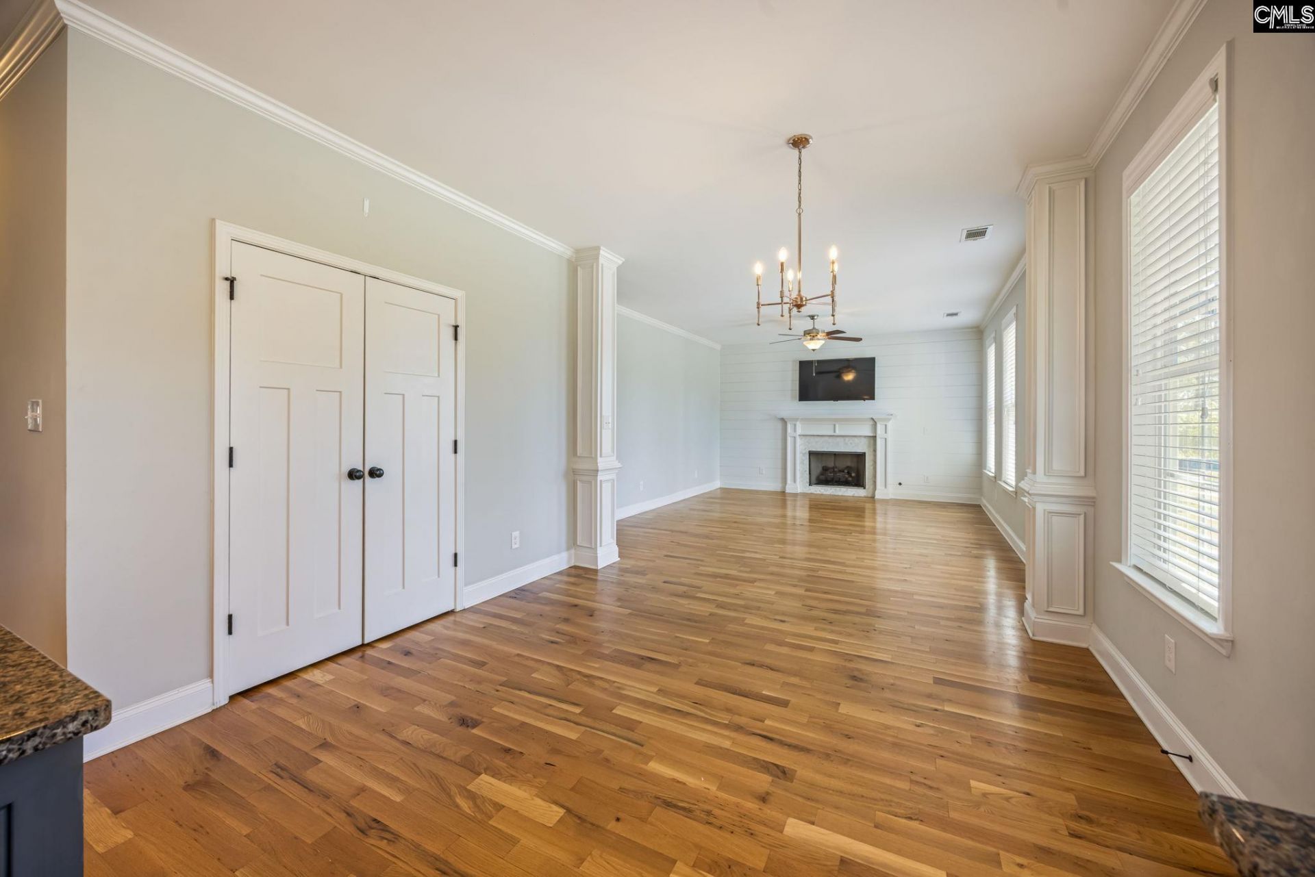 154 Hurlingham Drive Photo 20