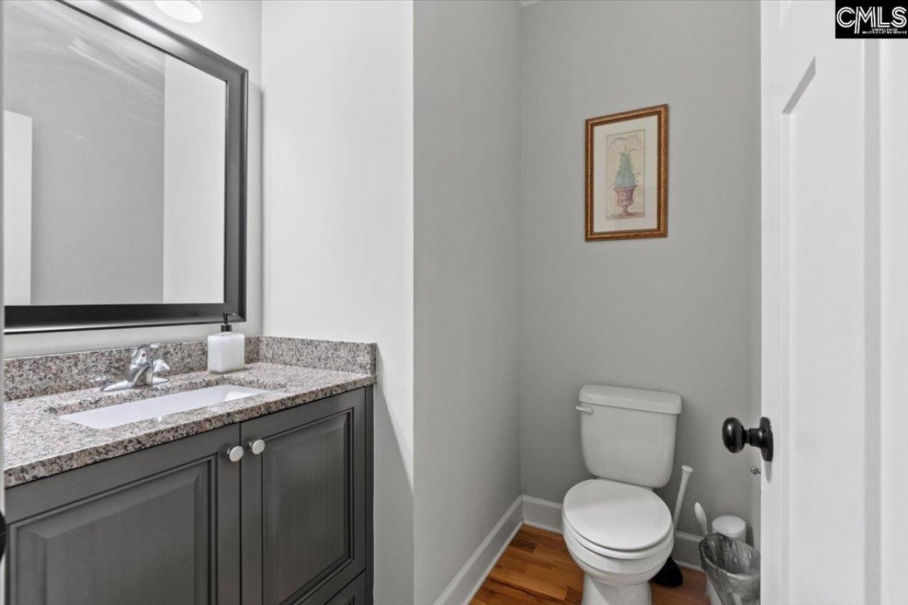 154 Hurlingham Drive  Photo 21