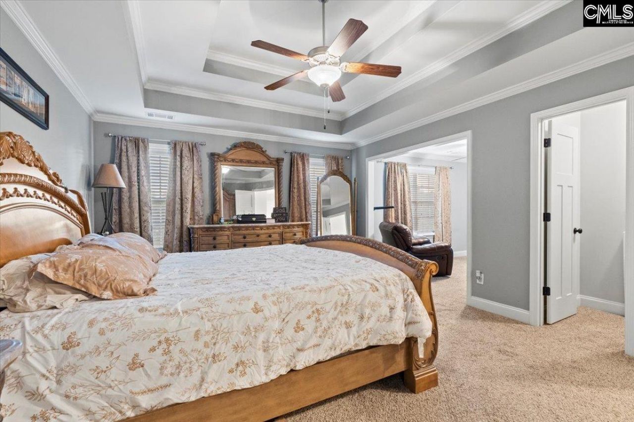 154 Hurlingham Drive  Photo 25