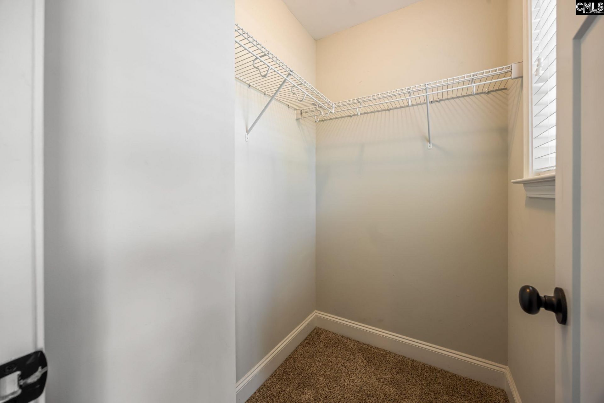 154 Hurlingham Drive Photo 33