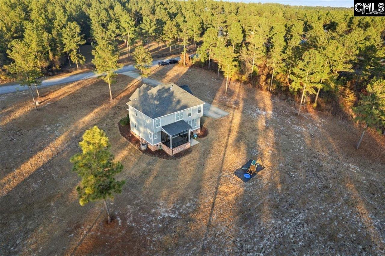 154 Hurlingham Drive  Photo 36