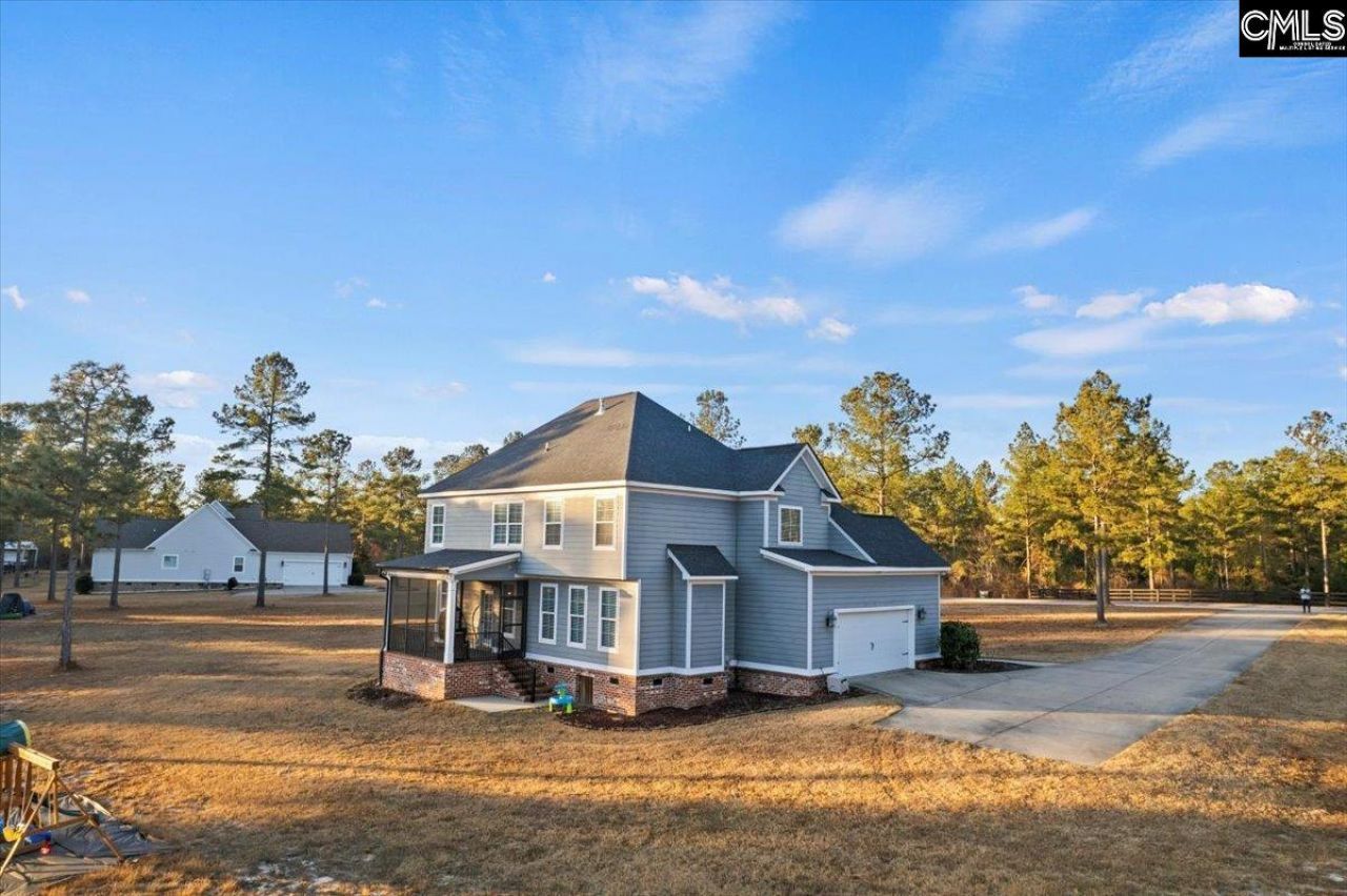 154 Hurlingham Drive  Photo 41