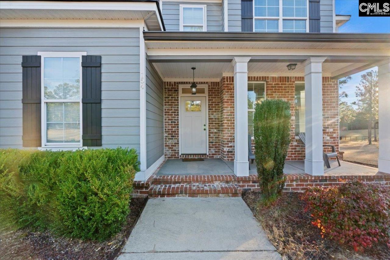 154 Hurlingham Drive  Photo 8