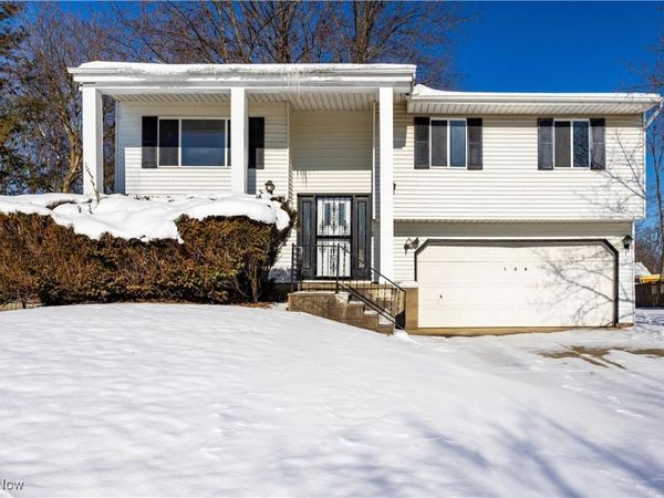 134 California Avenue, Elyria, OH 44035