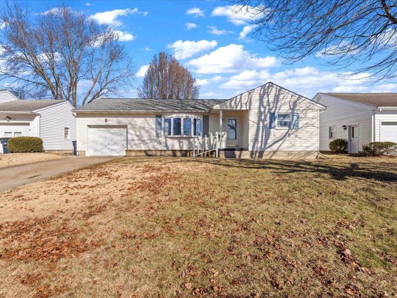 1836 Glenmar Drive, Lancaster, OH 43130 Photo 2