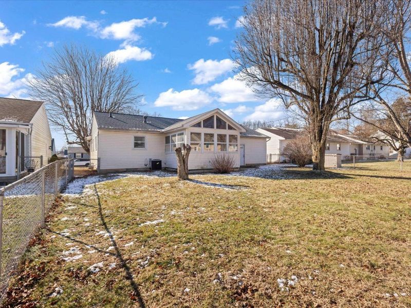 1836 Glenmar Drive, Lancaster, OH 43130 Photo 5