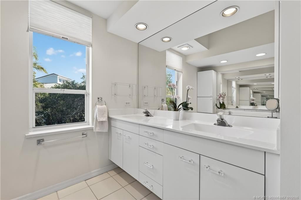 12400 Harbour Ridge Boulevard, Unit 5-8, Palm City, FL 34990 Photo