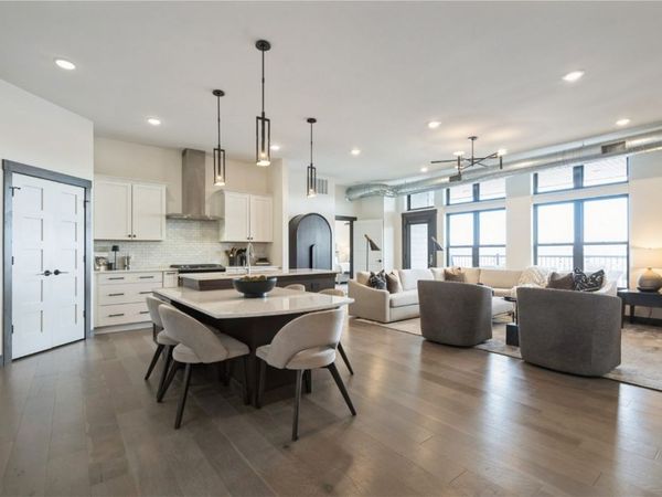 329 12th Ave SE, Unit 401, Cedar Rapids, IA 52401