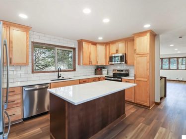 728 Eastridge Drive, Lincoln, NE 68510