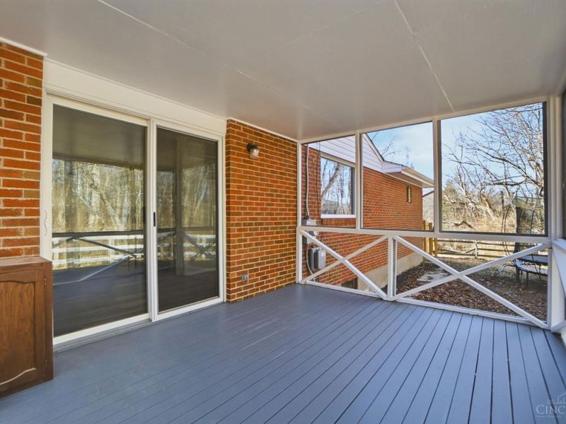 3305 Scioto Drive, Newtown, OH 45244 Photo 13