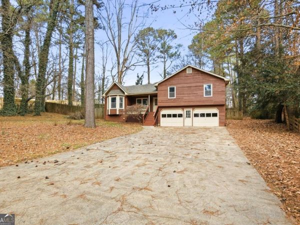 104 Southfork Drive, Woodstock, GA 30189