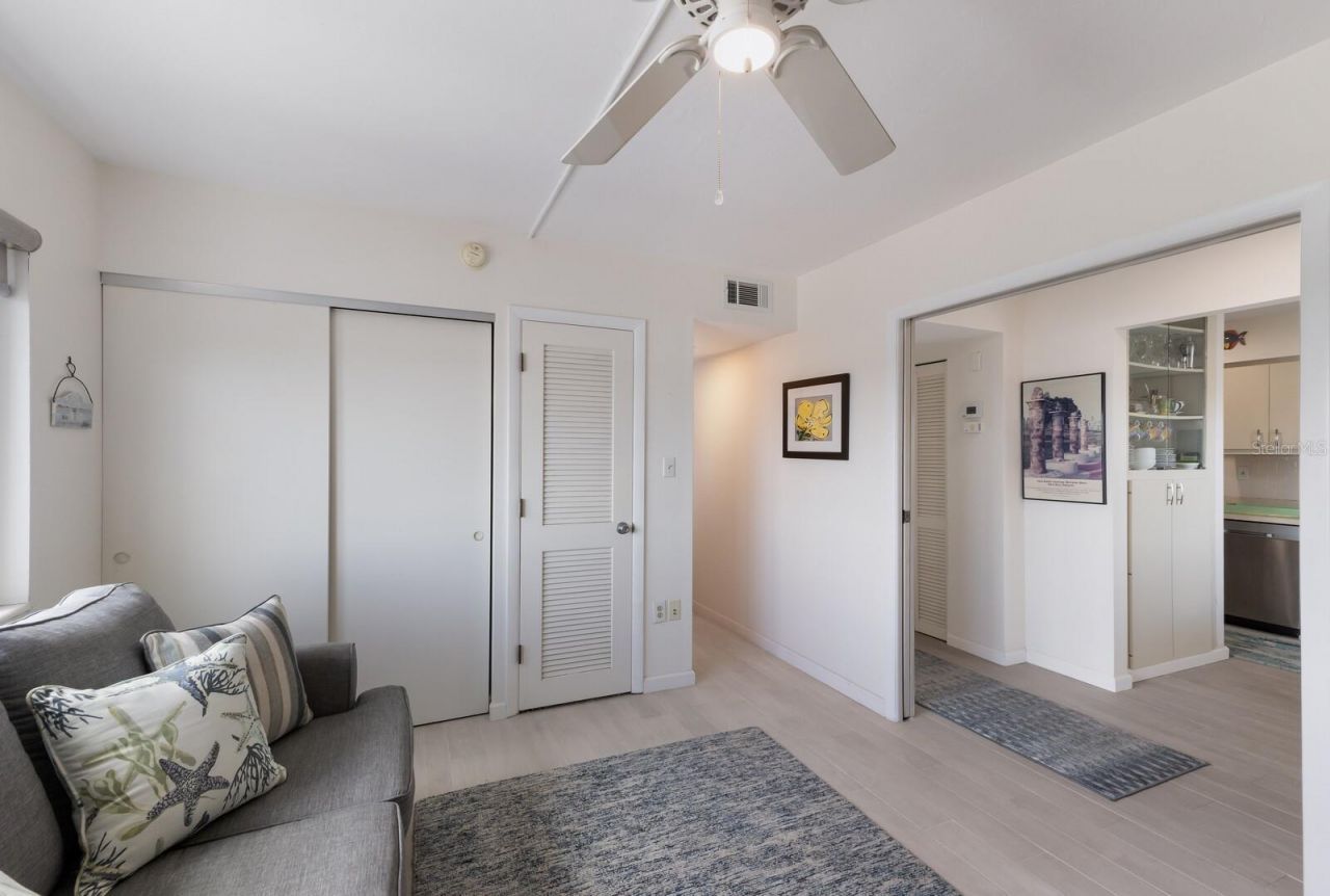 5200 Gulf Drive, Unit 408, Holmes Beach, FL 34217 Photo