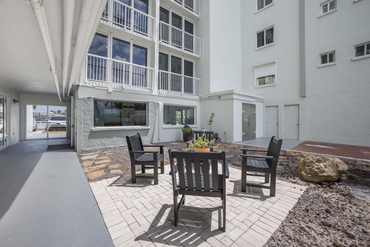 5200 Gulf Drive, Unit 408, Holmes Beach, FL 34217 Photo