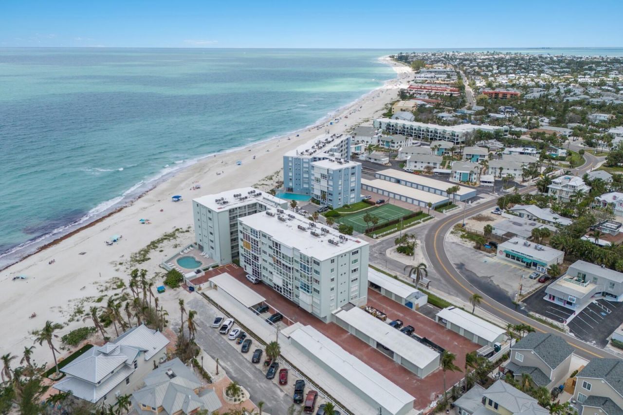 5200 Gulf Drive, Unit 408, Holmes Beach, FL 34217 Photo