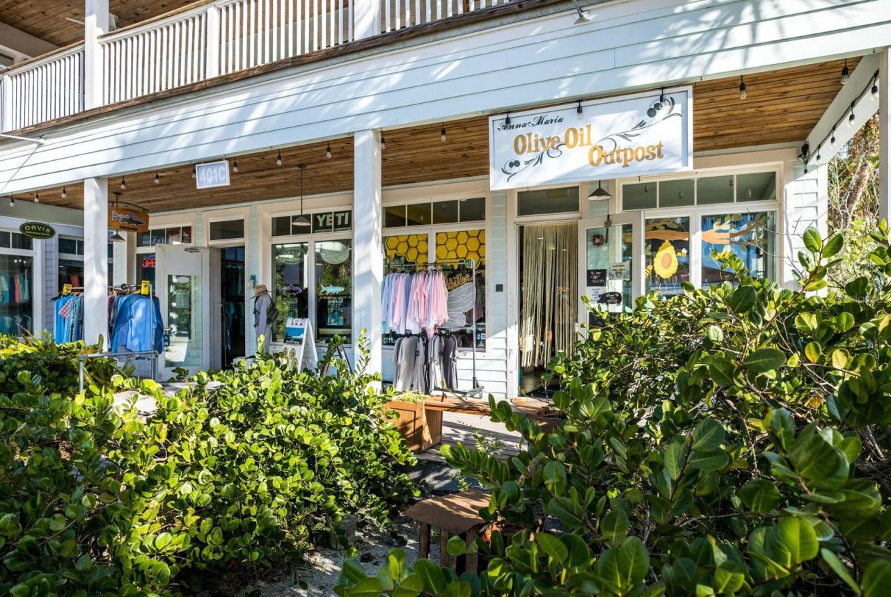 5200 Gulf Drive, Unit 408, Holmes Beach, FL 34217 Photo