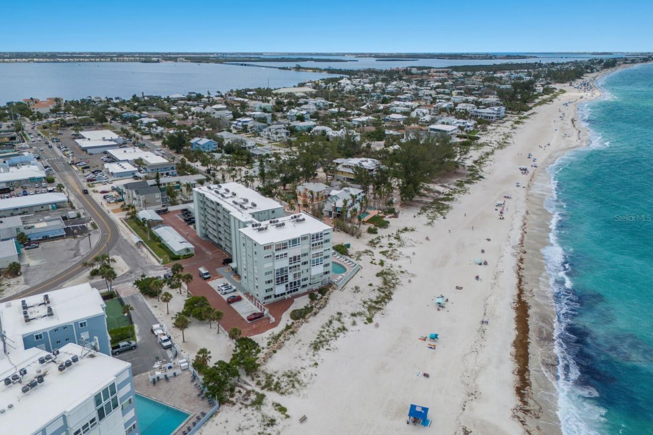 5200 Gulf Drive, Unit 408, Holmes Beach, FL 34217 Photo