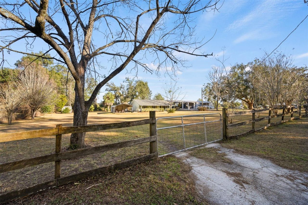 6878 SW 36th Avenue, Lake Butler, FL 32054 Photo