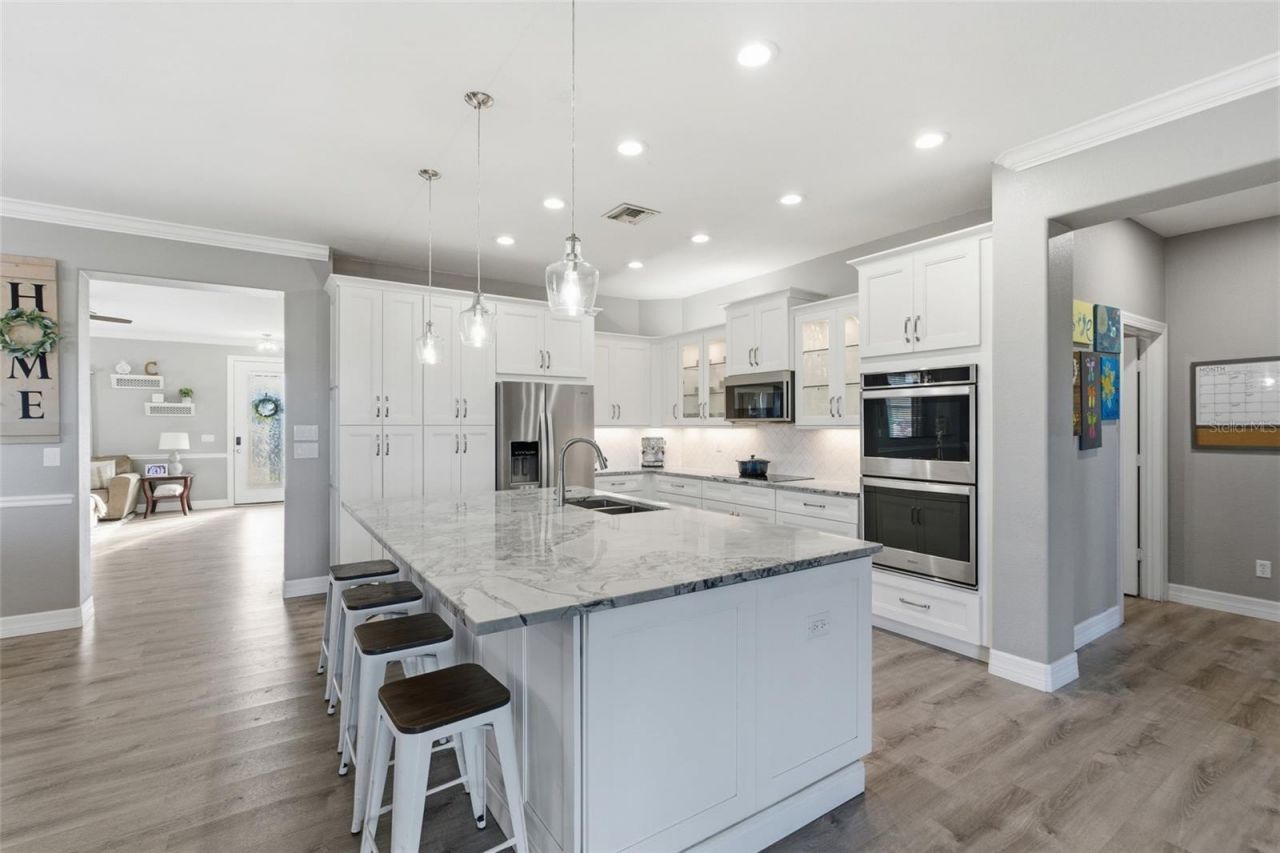 13048 SW Pembroke Circle S, Lake Suzy, FL 34269 Photo