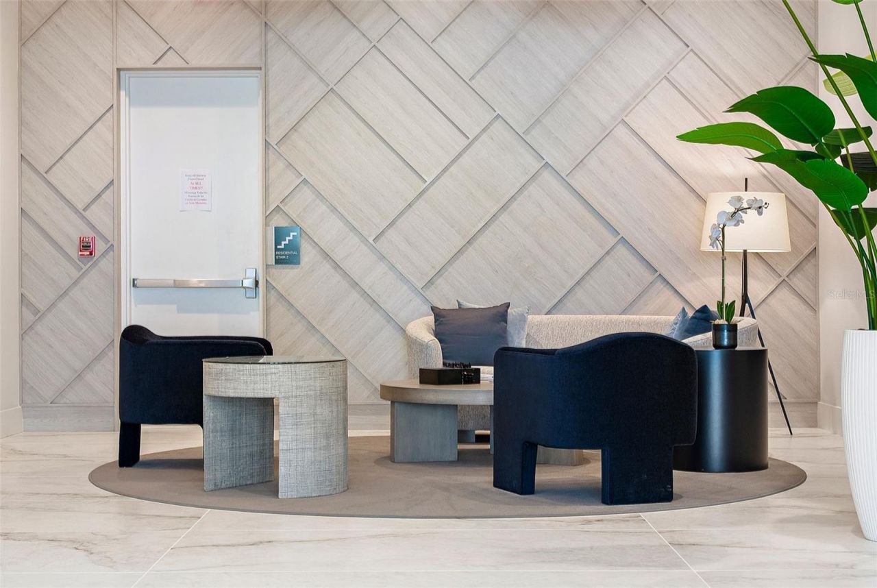 301 1st Street S, Unit 2305, Saint Petersburg, FL 33701 Photo