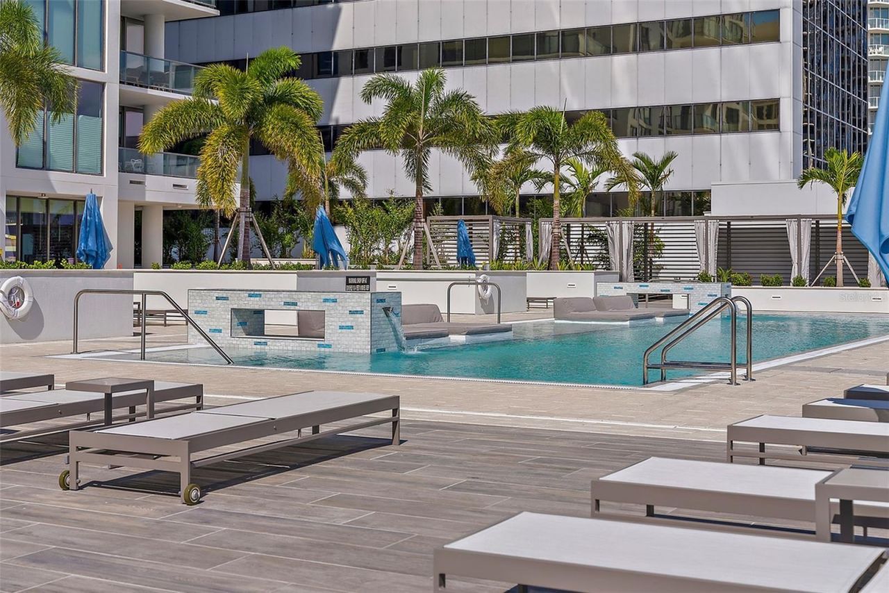 301 1st Street S, Unit 2305, Saint Petersburg, FL 33701 Photo