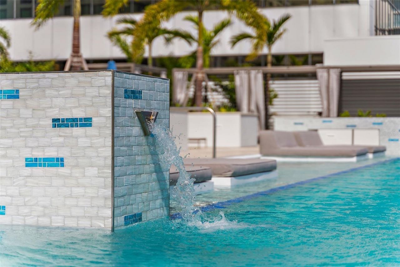 301 1st Street S, Unit 2305, Saint Petersburg, FL 33701 Photo