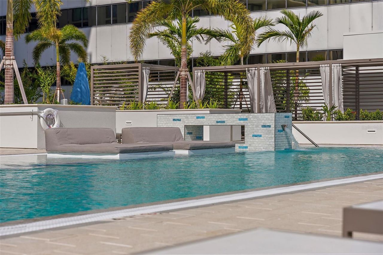 301 1st Street S, Unit 2305, Saint Petersburg, FL 33701 Photo